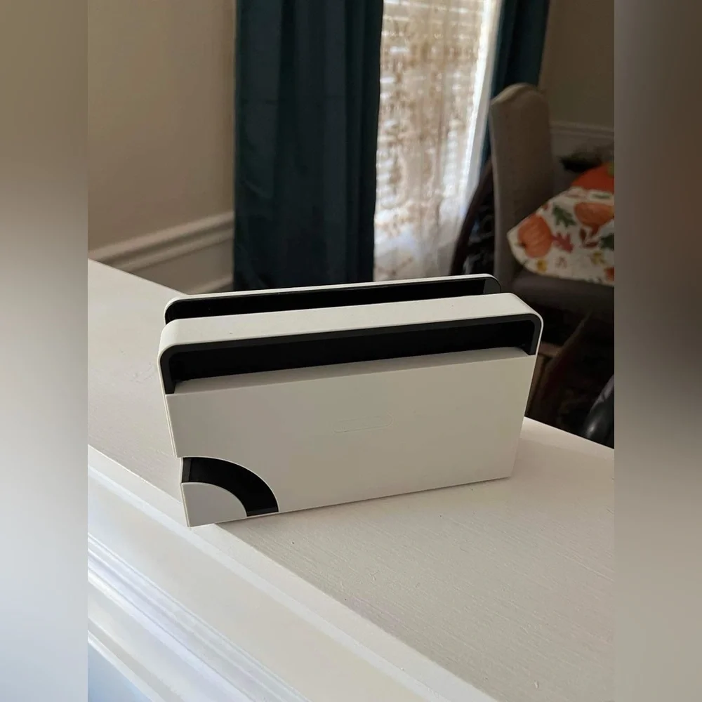 Nintendo Switch Charging Station